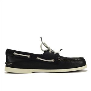 Men’s size 9 Sperry EUC